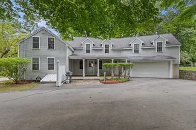 70 Maple St 1