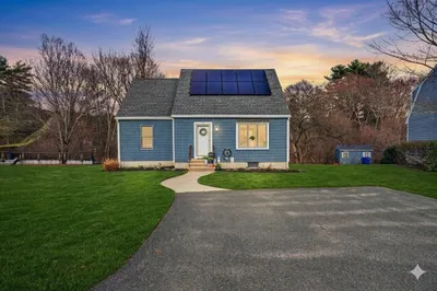 16 Andrews Farm Rd 1