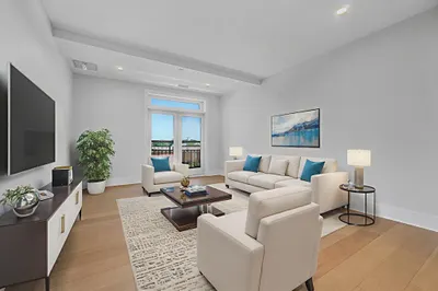 62 Foundry St #313