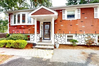 8 Fernwood Road