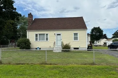 6 Priscilla Ave