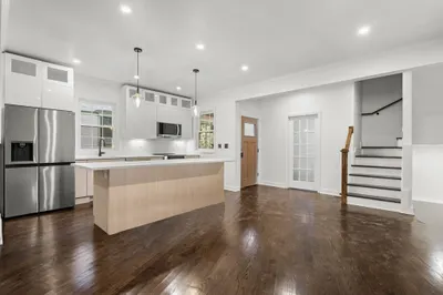 21 Greystone Rd #2