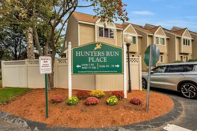 106 Hunters Run #106 1