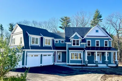 14 Hitching Post Lane