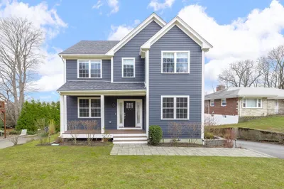 53 Old Mystic St 1