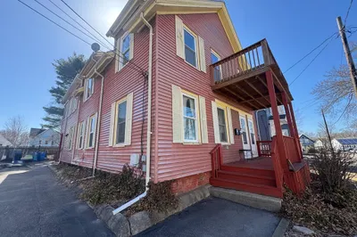 19 Sansom St