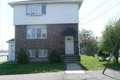 145 Stevens St #1 1