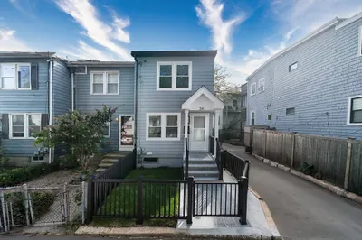 34 Lincoln Ave.