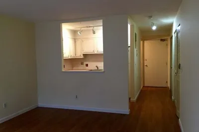 205 Independence Ave #214