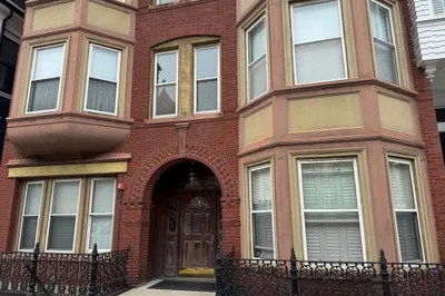 524 E Broadway #1