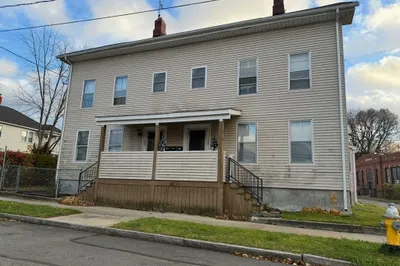 1335-1337 Worcester St #1 1