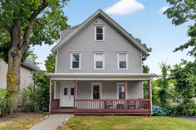 67 Florence St #1 1