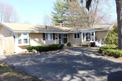 6 Winifred Rd #single fam 1