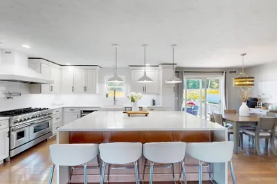 14 Lighthouse Ln 1