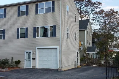 2c Kingsbury St 1
