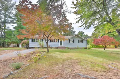 55 Phillips Ln