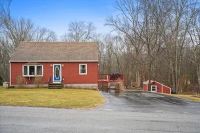 45 Gale Road 1