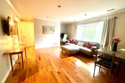188 Newton Street #4