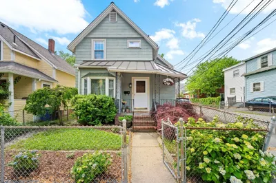 46 Linden Ave 1
