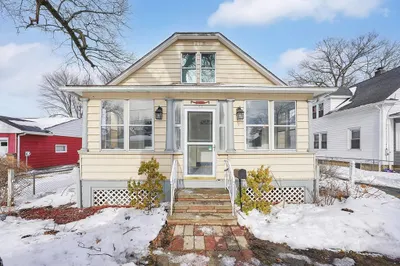 27 Parallel St