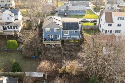 81 Wessagussett Rd 1
