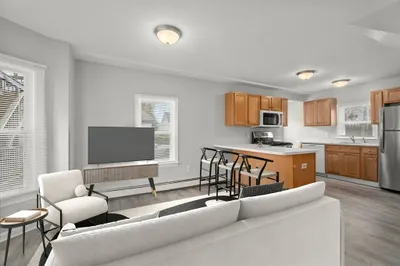 78-82 3rd Street