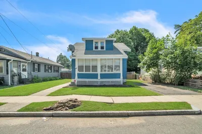 48 Schley St 1