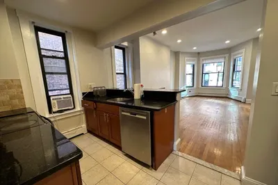 15 St. Germain St #1