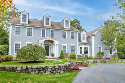 35 Fieldstone Farm Road 1