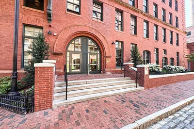 1245 Adams Street #508 1