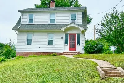 78 Belvidere Ave 1