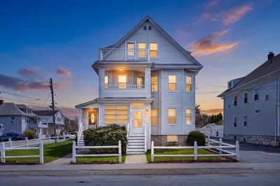 142 Winslow Ave #3