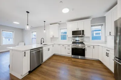 22 Madison Avenue #3 1