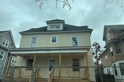 47 Dresden St