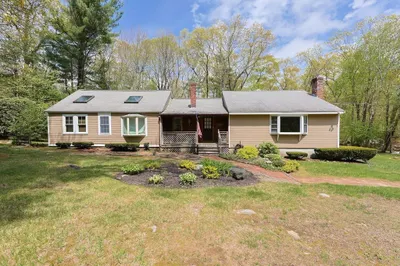 46 Neck Hill Rd 1