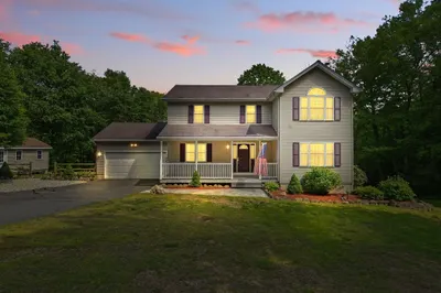 315 Woodland Way 1