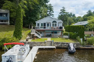 4 Shore Ln 1