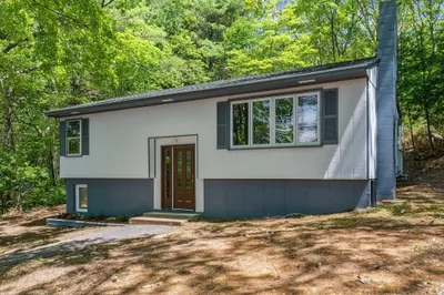 193 Otter River Rd