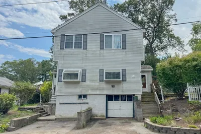 24 Friendship St 1