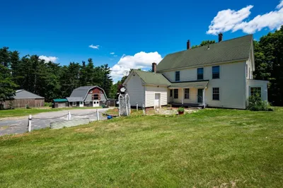 38 Blueberry Hill Rd 1
