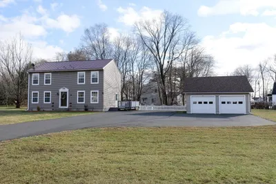 4 Crystal Dr 1