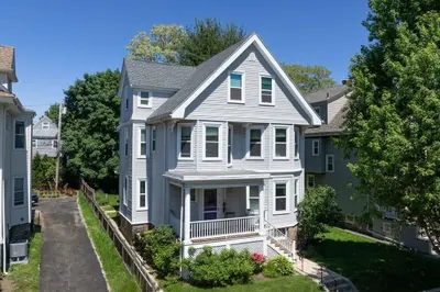 31 Ainsworth Street 1