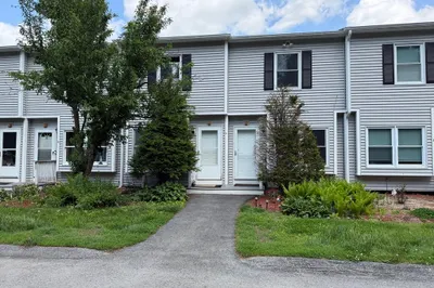 17 Bixby Rd #5 1