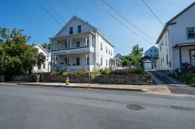 23 Whitcomb St