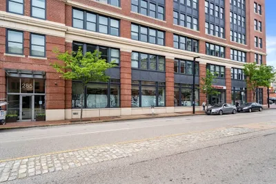 285 Columbus Avenue #607