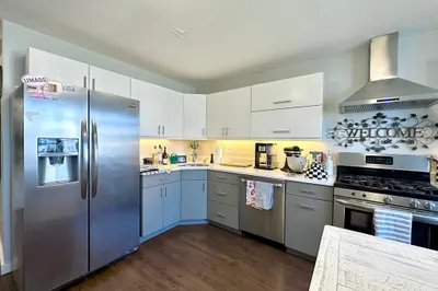 180 K St #2
