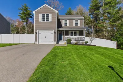 987 Dighton Woods Cir 1