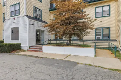 38 Carter St #107 1