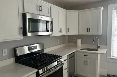 27 Taunton Ave #1 1