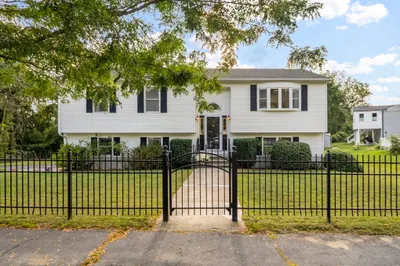19 Arborwood Drive 1